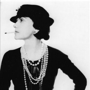 Meet your Posher, Annette